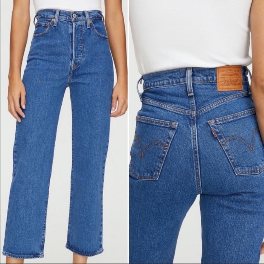 Levi's Women's High-Rise Straight Leg Jeans in Medium Blue